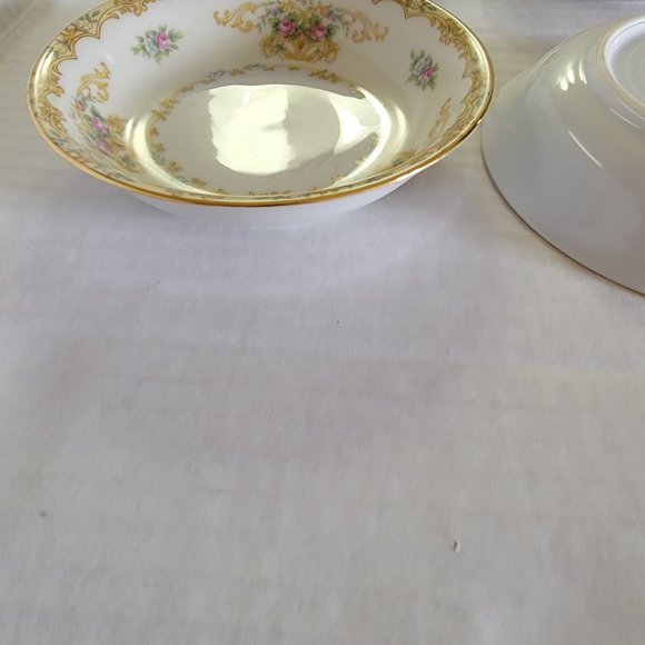 4 Noritake China Japan ACACIA Small Fruit Desert Bowls Golden Floral Pink Roses - Picture 2 of 7